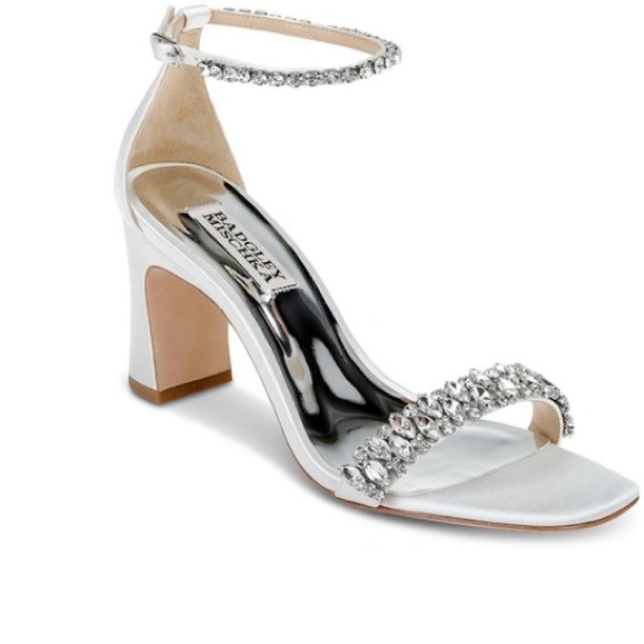 NWOB Badgley Mischa Harriet rhinestone sandal - Picture 1 of 10